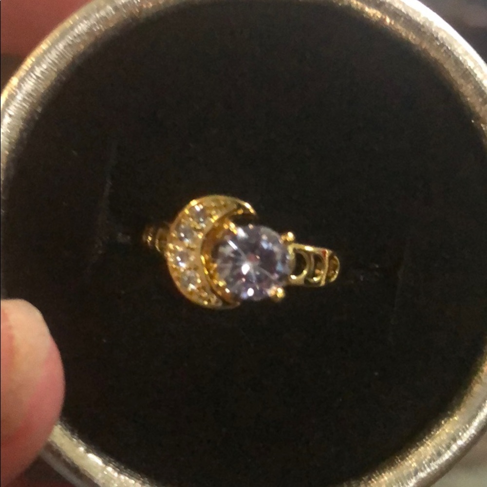 Beautiful moon& stars amethyst 18K ring - Picture 7 of 9